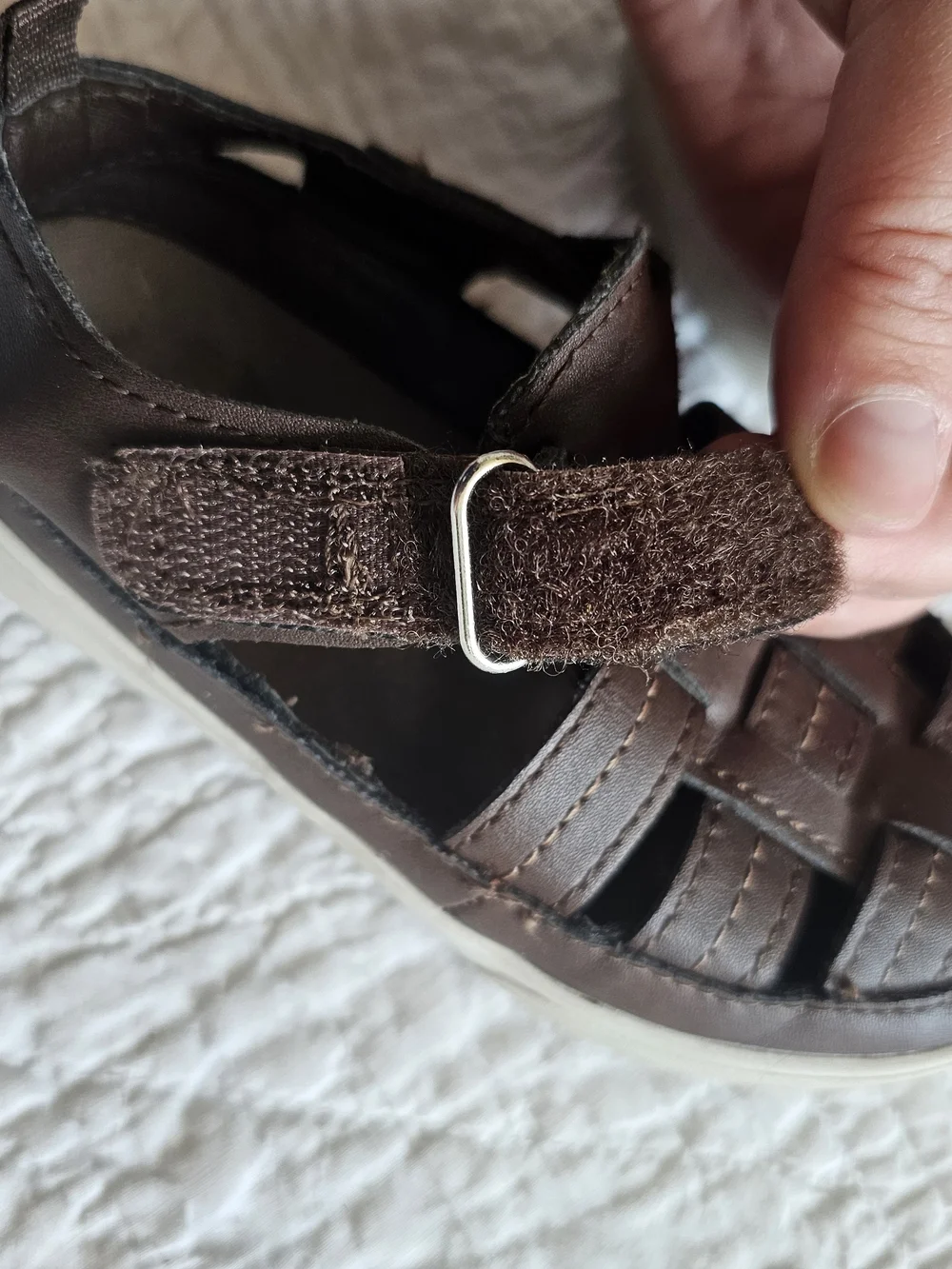 OshKosh Bagosh Kids Brown Fisherman Sandals - Comfortable Everyday Wear 9 Child